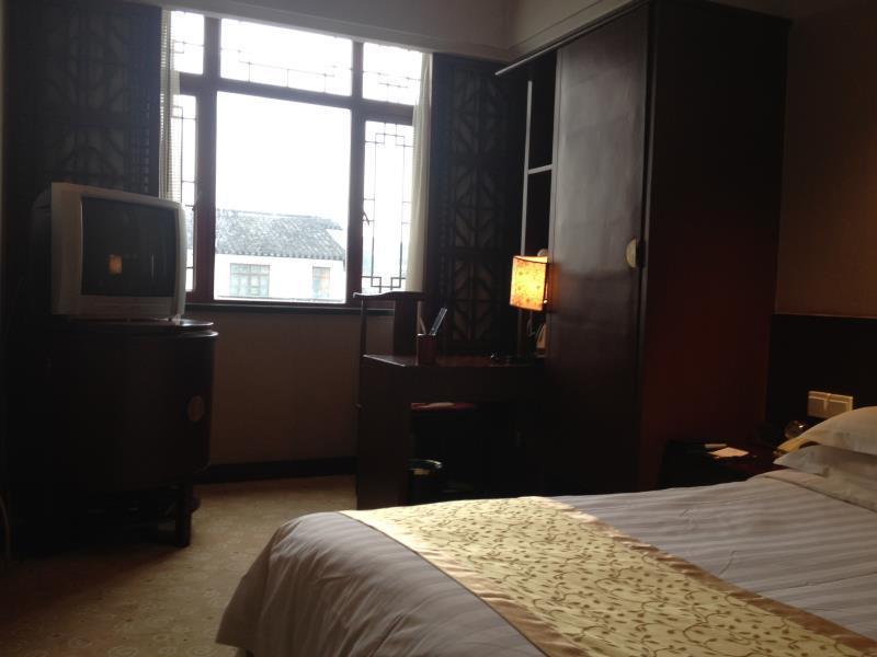 Ji Hotel Suzhou Guanqian Street Exterior foto